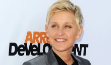 #Ellen Show# 美国平民服务生替窘困士兵买单，收到著名主持人一万美金奖励